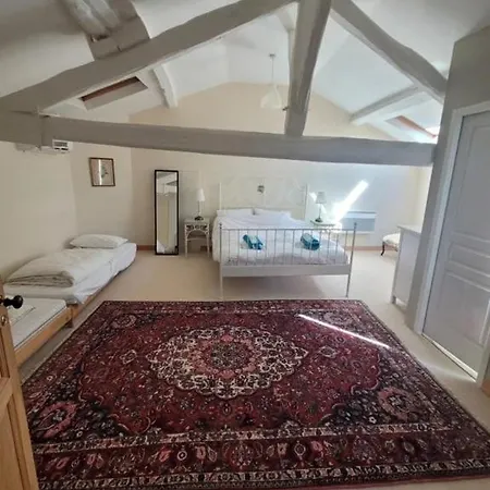 Longere - Domaine De La Vaure 度假居 Chillac