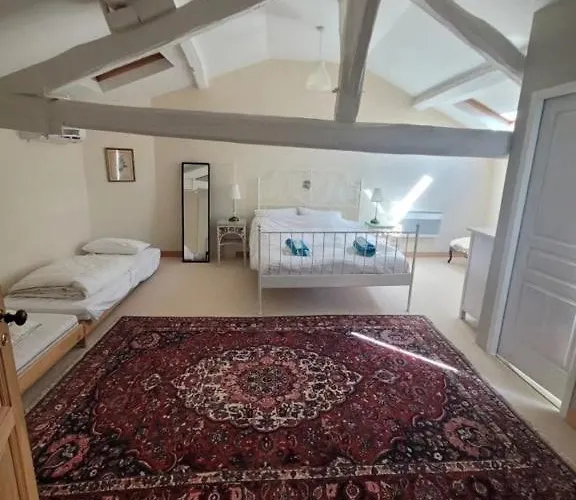 Longere - Domaine De La Vaure Casa de Férias Chillac